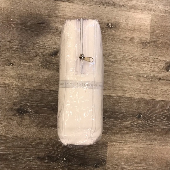 Tessitura Toscana Telerie queen duvet set; 300 Thread Count, Luxury  Bedding - Picture 6 of 9